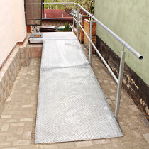 Rollstuhlauffahrt